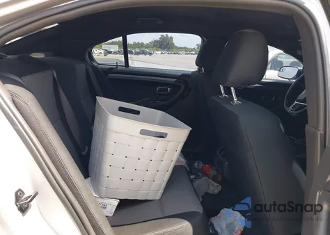 2014 Ford Police Interceptor из США, поврежденный, VIN 1FAHP2MK3EG153515